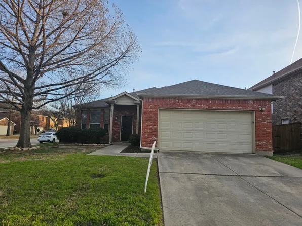 1500 Glencairn Ln, Lewisville, TX 75067