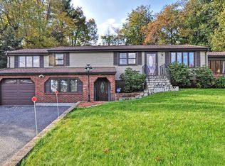 4 Sagewood Cir, Holden, MA 01520