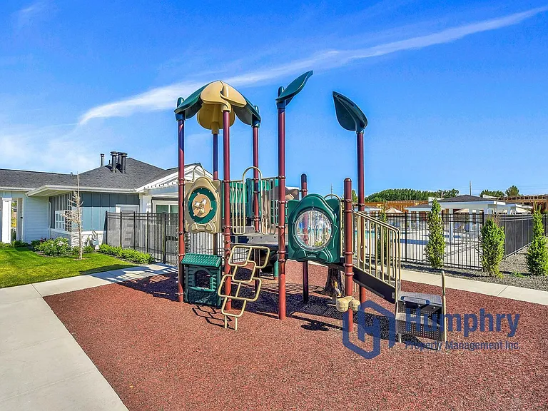 192 N Stratus Way — Photo 31