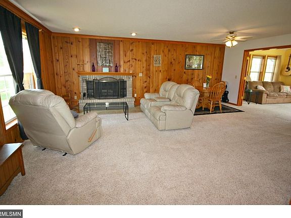 5th image of 6463 261st Ave NW