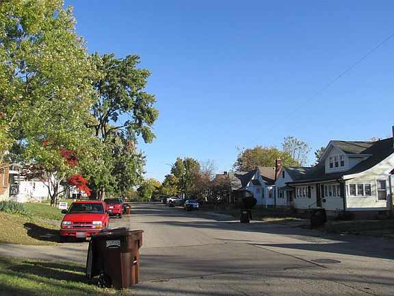 4th image of 615 Daleview Ave