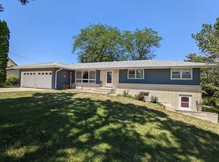 1106 Locust St, Stanton, NE 68779