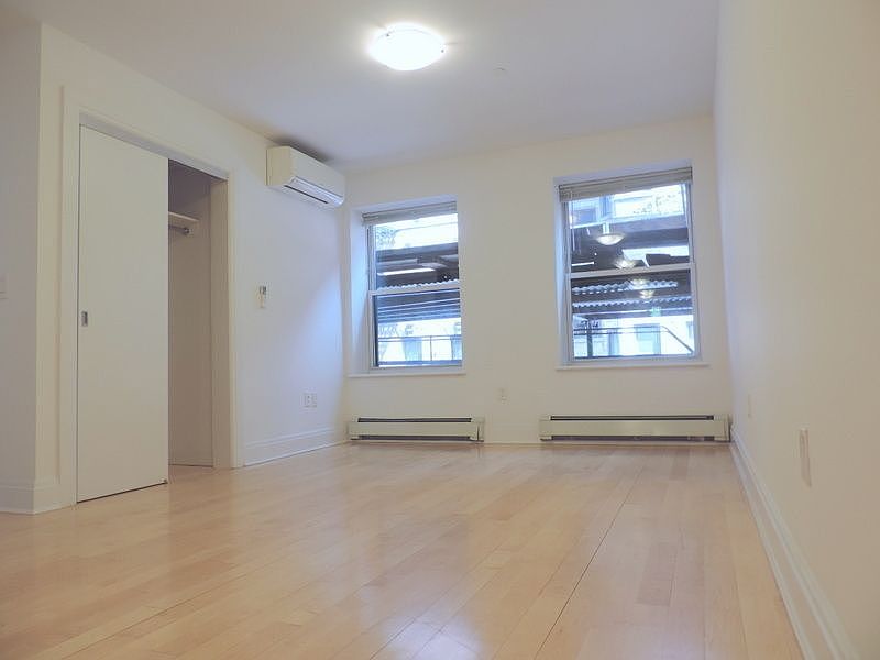 1st image of 143 Orchard St #2B
