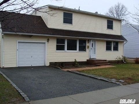 2nd image of 30 Smith St