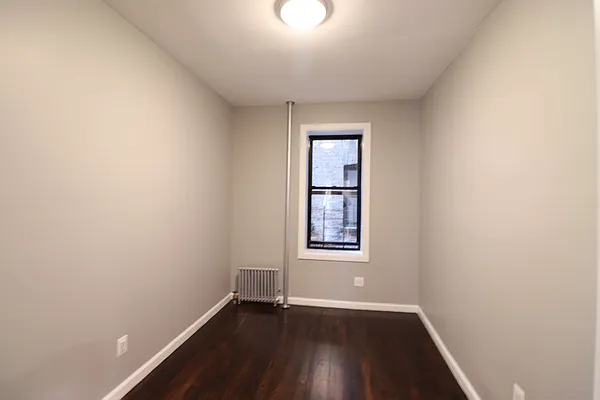 Rented by Bruma Realty LLC | media 14