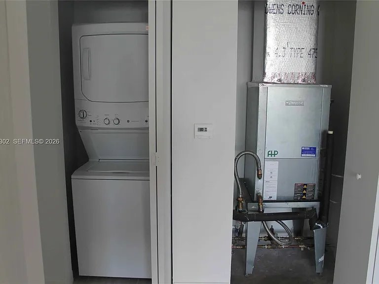 45 SW 9th St #2109 — Photo 7