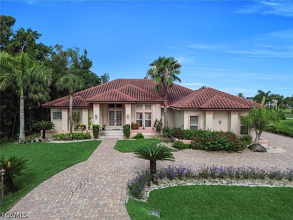 2nd image of 16971 Timberlakes Dr