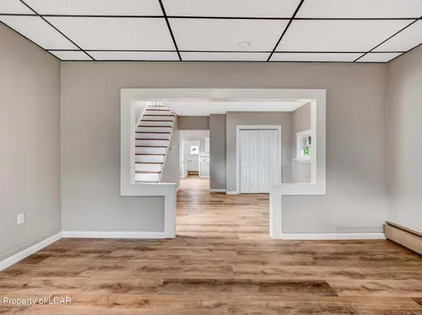 12 Mack St, Plains, PA 18705