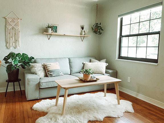 2nd image of 2301 2nd Ave S #2