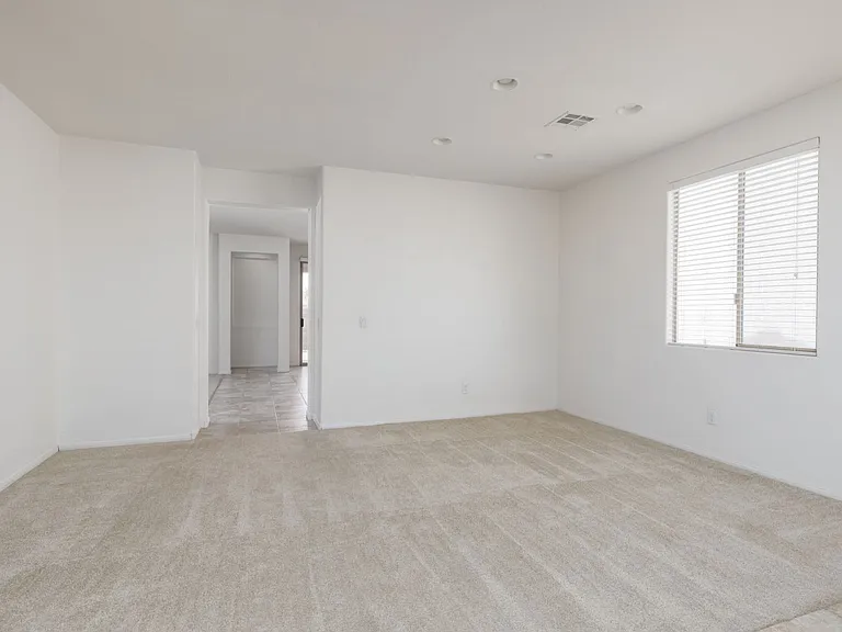 787 Rise Canyon Dr — Photo 2