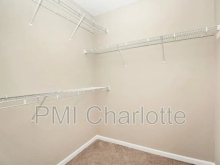 2510 S Ridge Ave — Photo 18