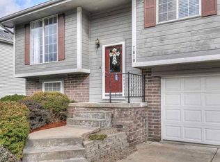 7810 King St, Omaha, NE 68122
