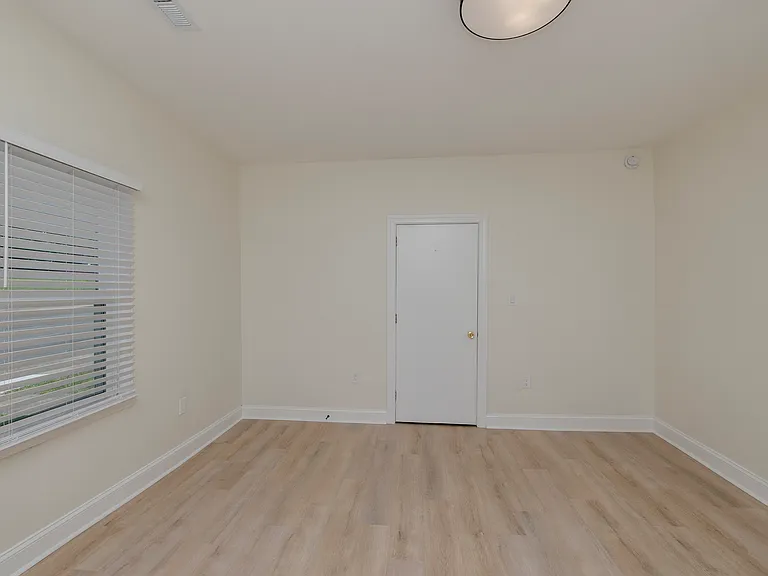 432 Merino St — Photo 11