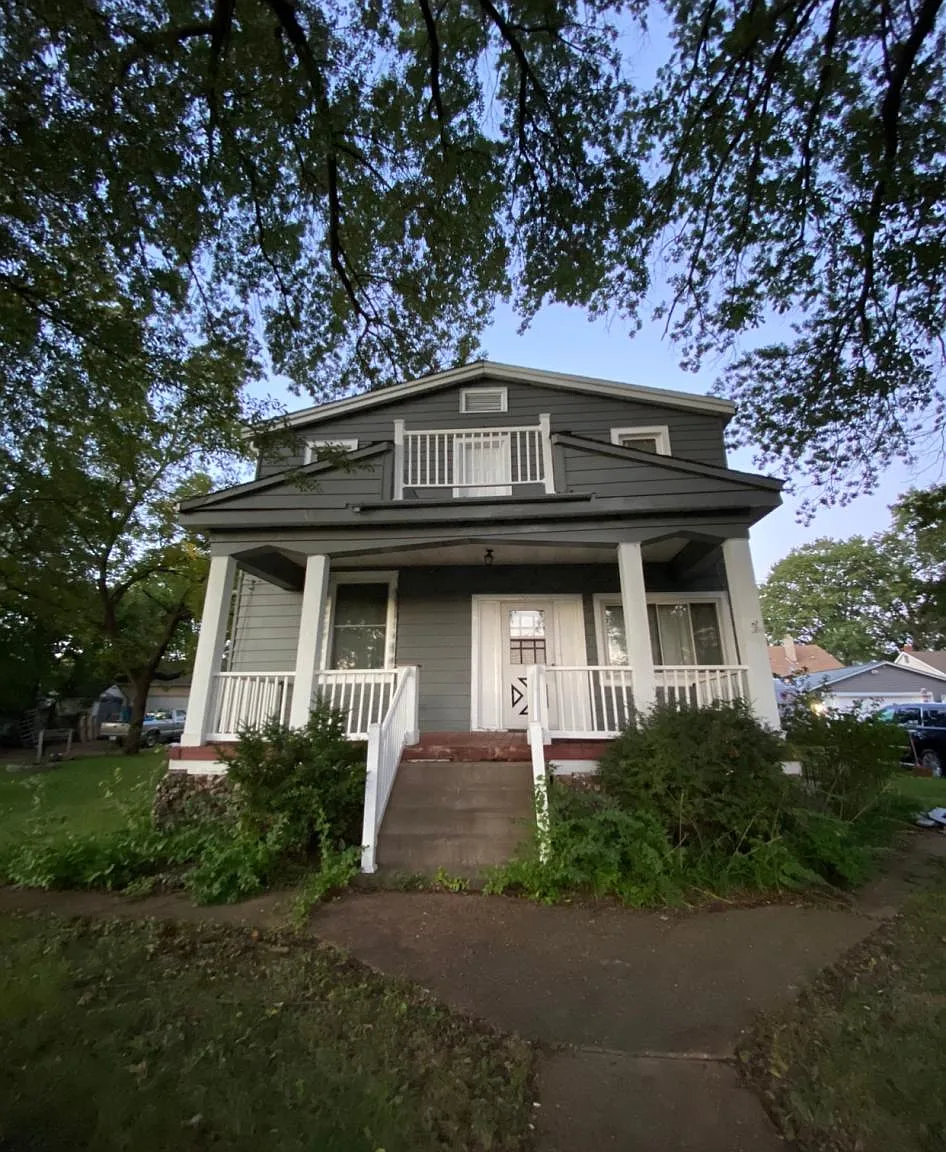 5101 Lakewood Ave — Photo 1