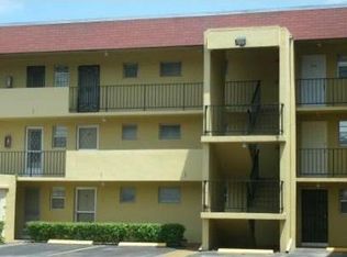1530 NE 191st St APT 101, Miami, FL 33179