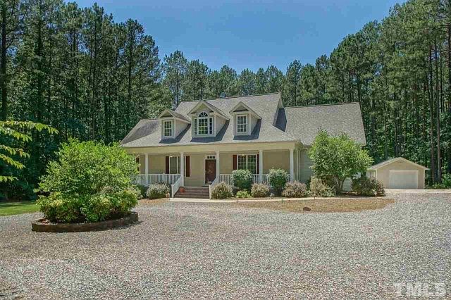 1st image of 2753 Weaver Hill Dr