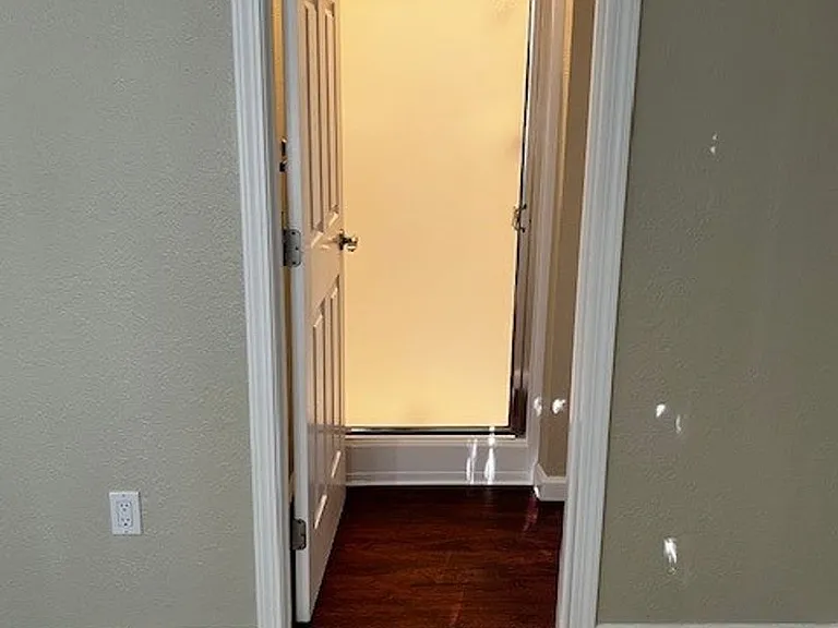 Carmel Woods Apartments — Photo 70