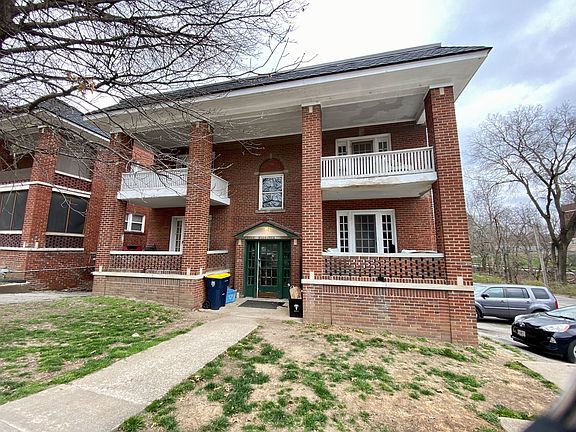 2nd image of 1500 W 37th Wyoming St #3623-9