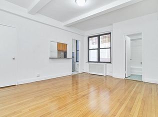 135 E 50th St APT 7C, New York, NY 10022