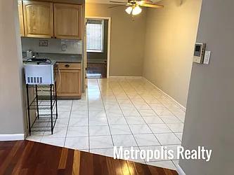 Rented by Metropolis International Realty Inc.