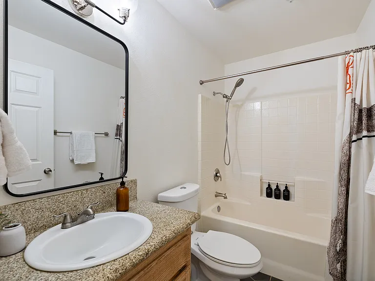 64184 Sun Mesa Rd — Photo 24