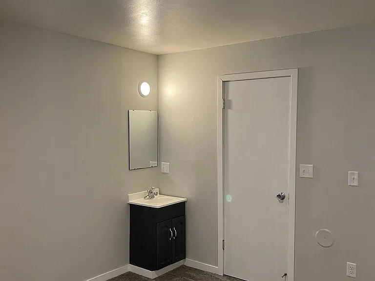 504 S Johnson St #1 — Photo 11