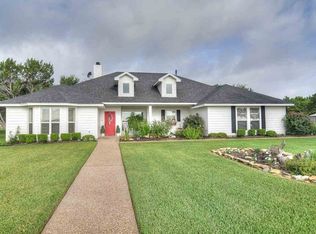 125 Shadow Ridge Trl, China Spring, TX 76633