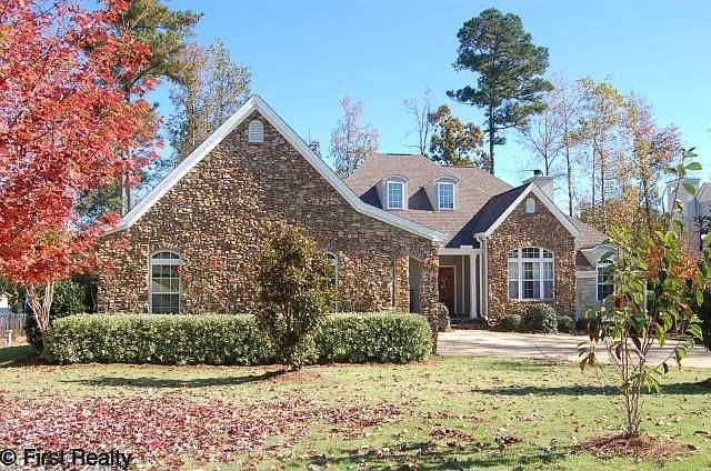 2nd image of 264 Tallyho Dr