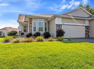 10607 Kingsfield Ln, Woodbury, MN 55129