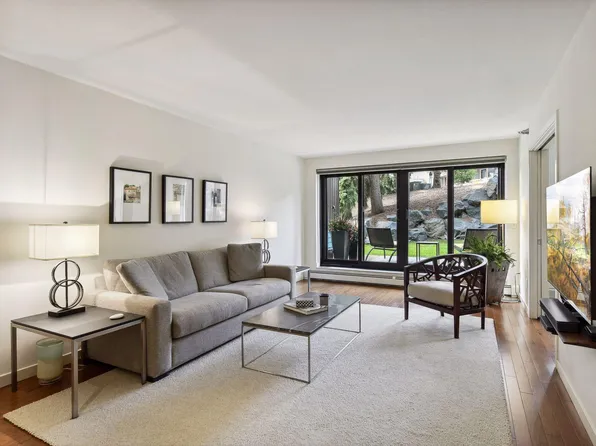 48 Groveland Ter #B108, Minneapolis, MN 55403