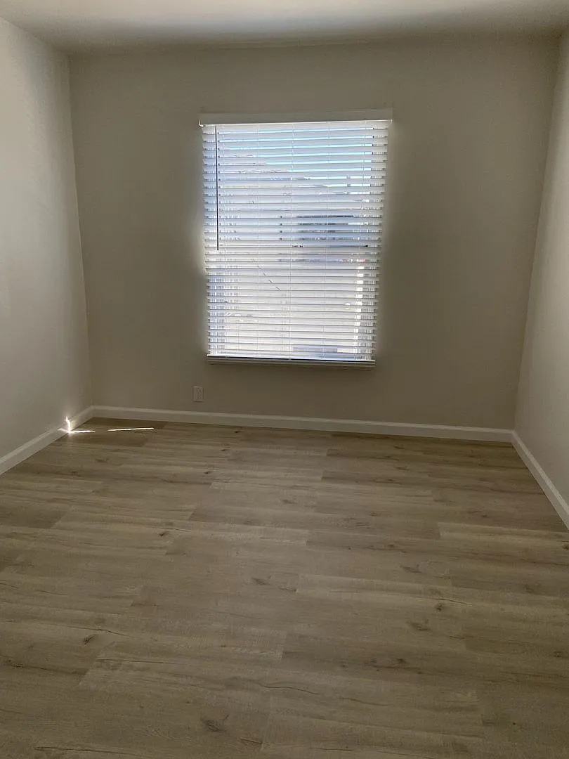 1 bed, 1.0 bath, $1,750 — Photo 4