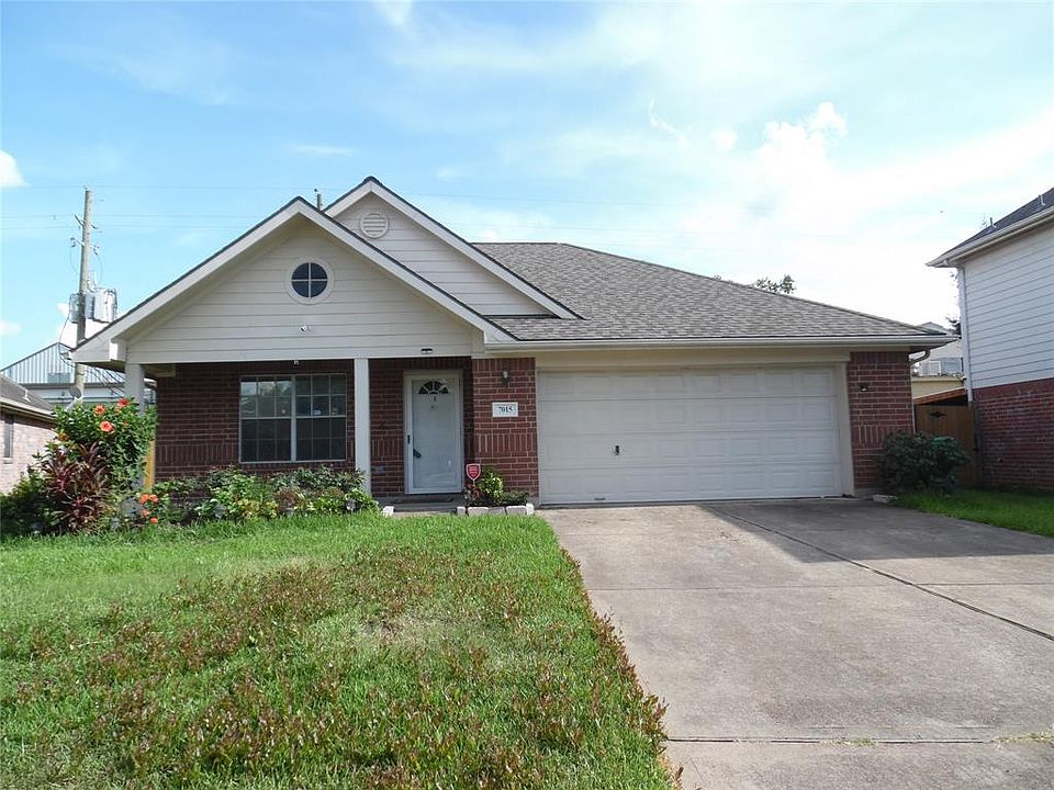 2nd image of 7015 Piney Meadow Ct