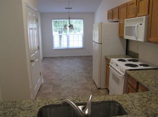 10828 Gardenia St, Charlotte, NC 28215
