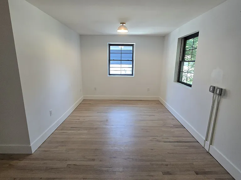 1401 Charles St #C — Photo 14