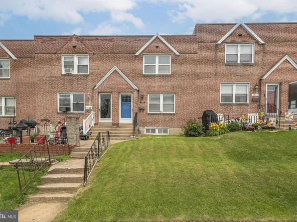 1222 E 10th St, Crum Lynne, PA 19022