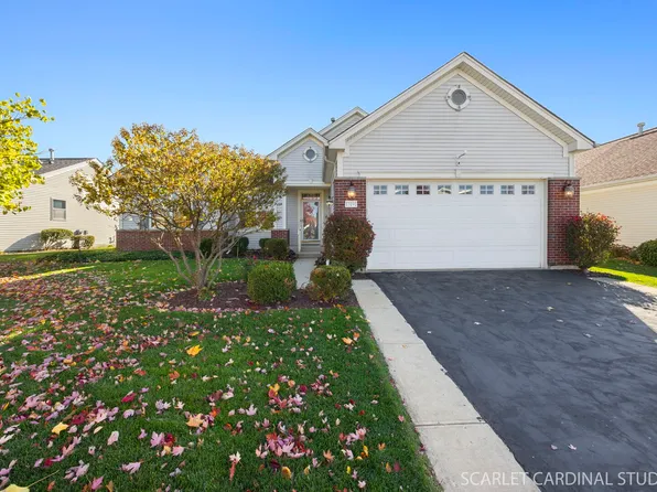 13191 Stratford Ln, Huntley, IL 60142