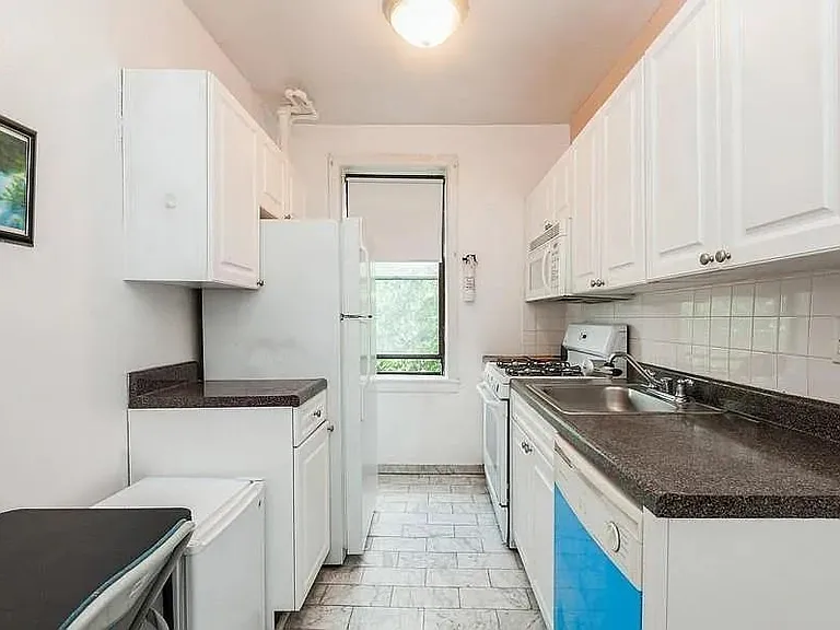 42 Van Wagenen Ave #23 — Photo 16