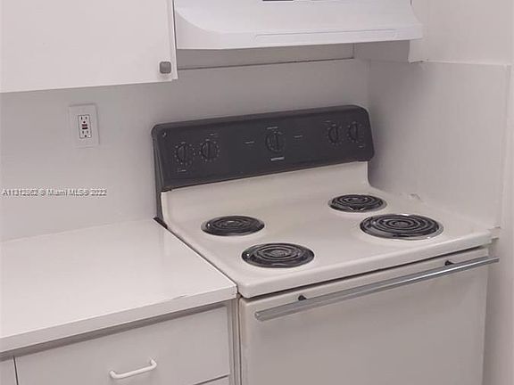 5th image of 395 NW 177th St APT 232