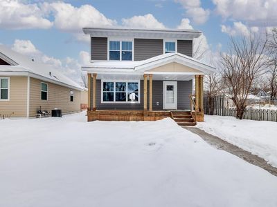 2946 Queen Ave N, Minneapolis, MN, 55411