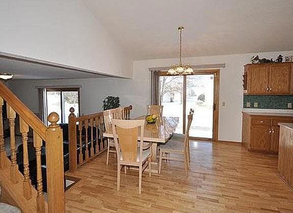 5th image of 11115 Brittany Drive N