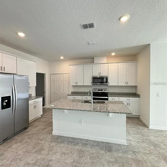 2297 Treasure Hill St — Photo 6