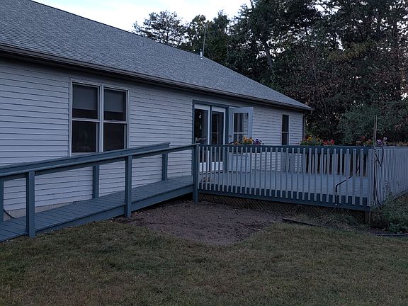 5th image of 385 Kingsbury Rd