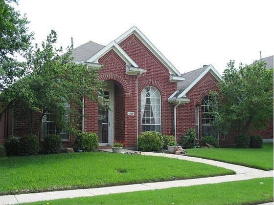 1st image of 5129 China Berry Dr