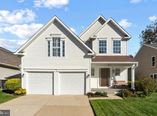 2412 Hightee Ct, Crofton, MD 21114