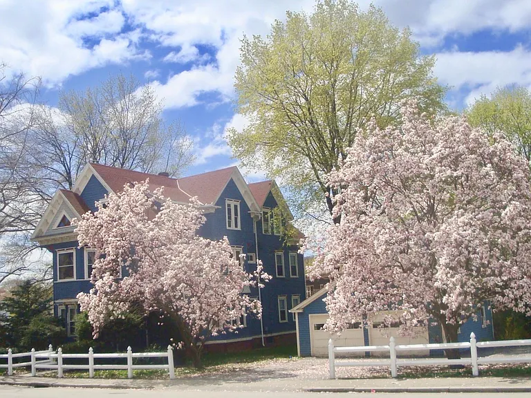 24 Massasoit Rd #3 — Photo 1