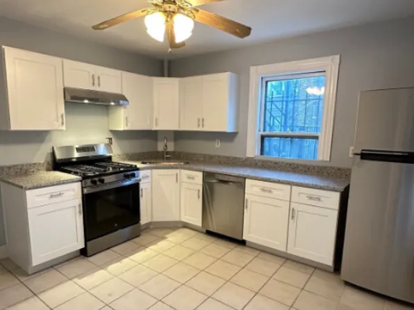 11 Quint Ave APT 2, Boston, MA 02134