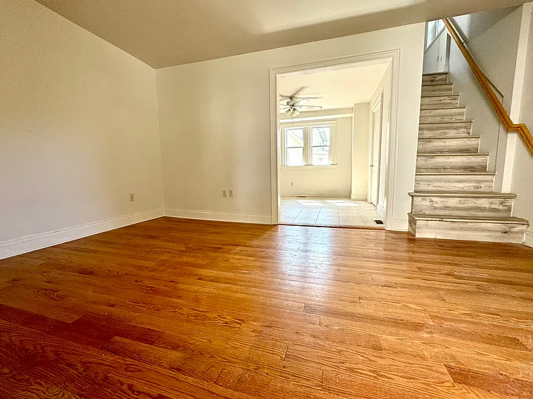 35 Lathrop Ave #3 — Photo 6