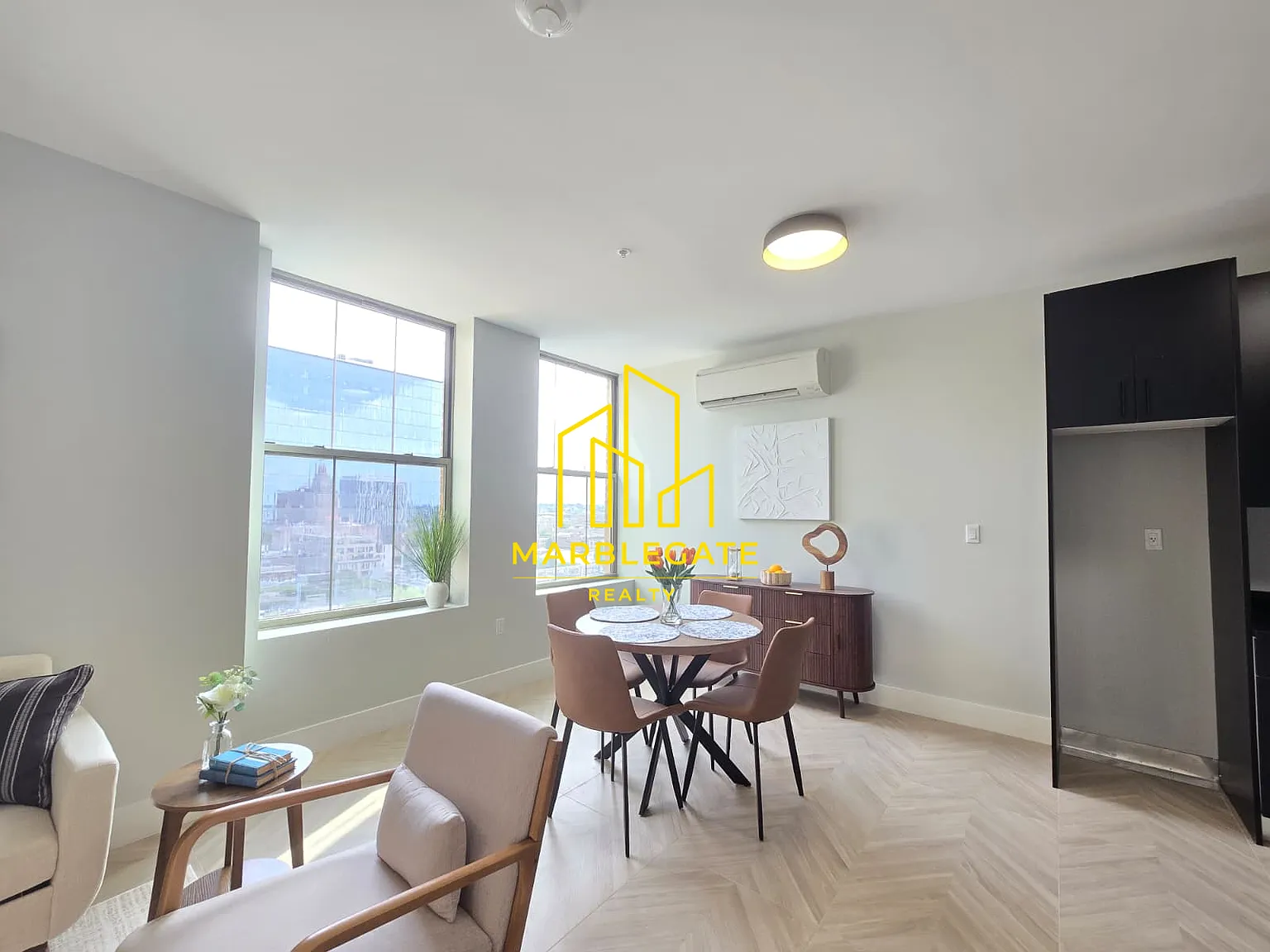 1 bed, 750 sqft, $2,000 — Photo 3