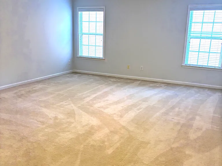 4026 Kingsley Park Ct — Photo 10
