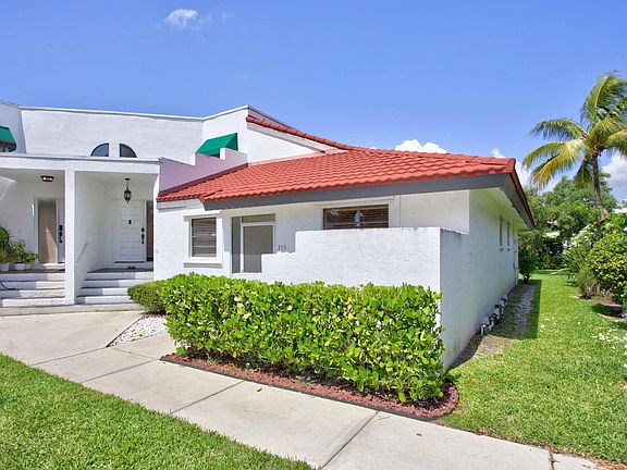 2nd image of 353 NW 36th Avenue